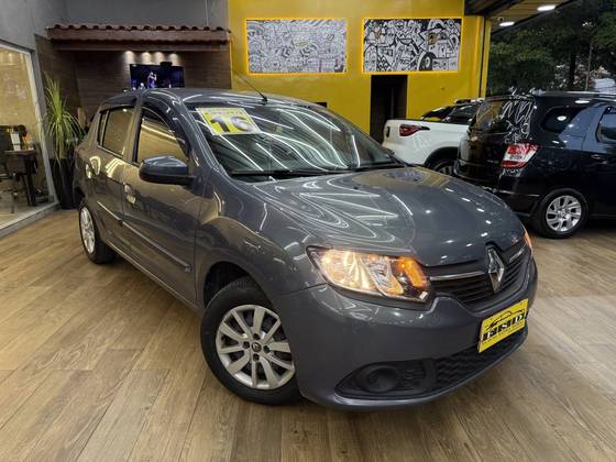 RENAULT SANDERO 1.6 EXPRESSION 8V FLEX 4P MANUAL RENAULT SANDERO 1.6 EXPRESSION 8V FLEX 4P MANUAL